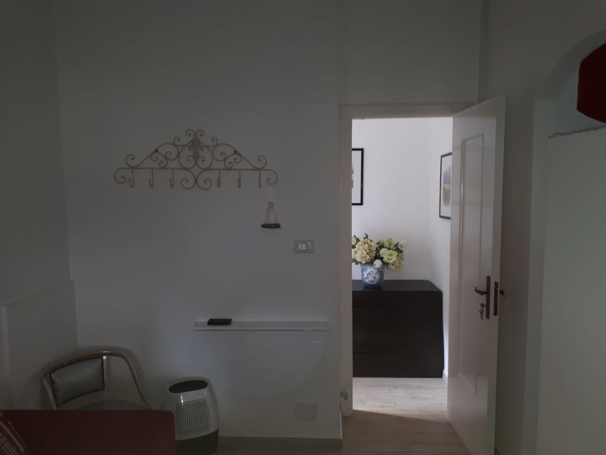 Ai Tre Limoni Bed & Breakfast Varazze Eksteriør bilde