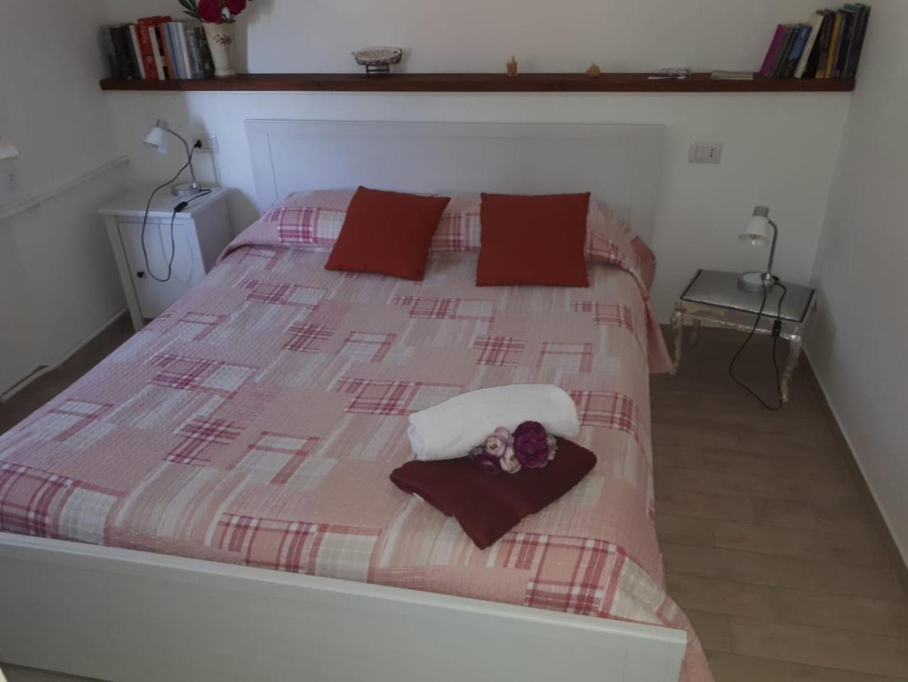 Ai Tre Limoni Bed & Breakfast Varazze Eksteriør bilde
